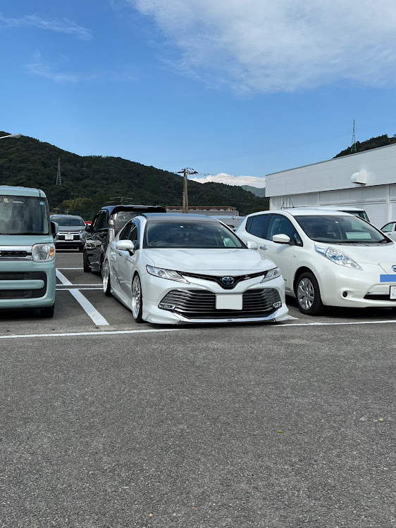 カムリのカムリ・AXVH70・ワーク・ジスタンスw10m・宮崎に関するカスタム事例の投稿画像1枚目