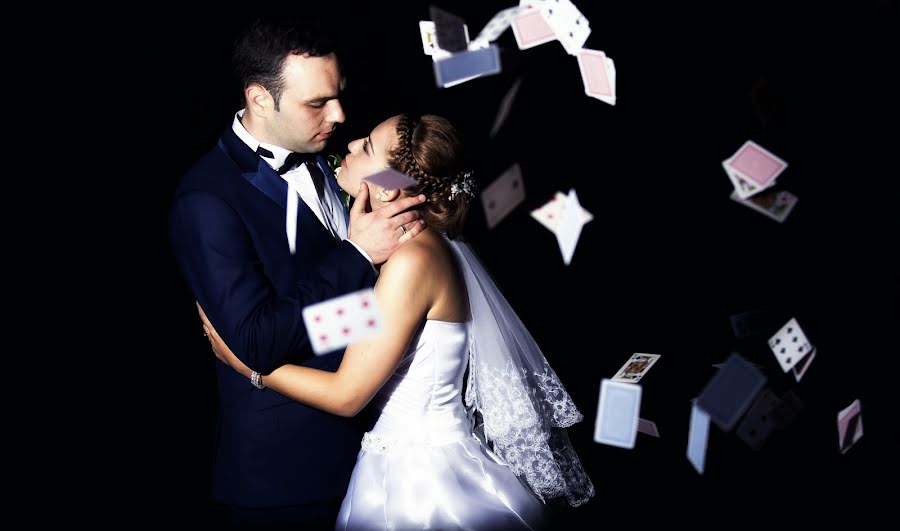 Wedding photographer Razvan Velev (artheart). Photo of 27 November 2014