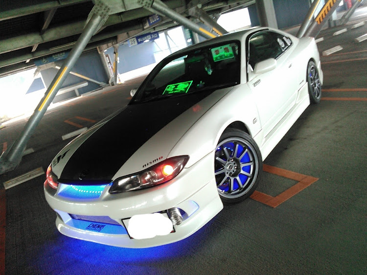 🐺漆黒の銀狼🐺さんのS15