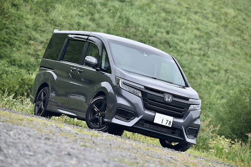 ステップワゴン Rp3のhonda ステップワゴンスパーダ Rp3 ビーナスライン お盆休みに関するカスタム メンテナンスの投稿画像 車のカスタム情報はcartune