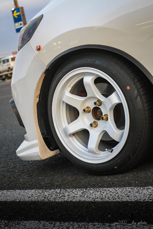 フィットの一眼レフ初心者・洗車・自動車税の季節ですね・フィットに関するカスタム事例の投稿画像3枚目