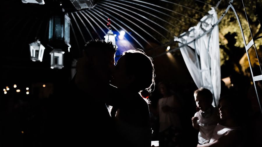 Fotógrafo de casamento Leonora Aricò (leonoraphoto). Foto de 27 de dezembro 2017