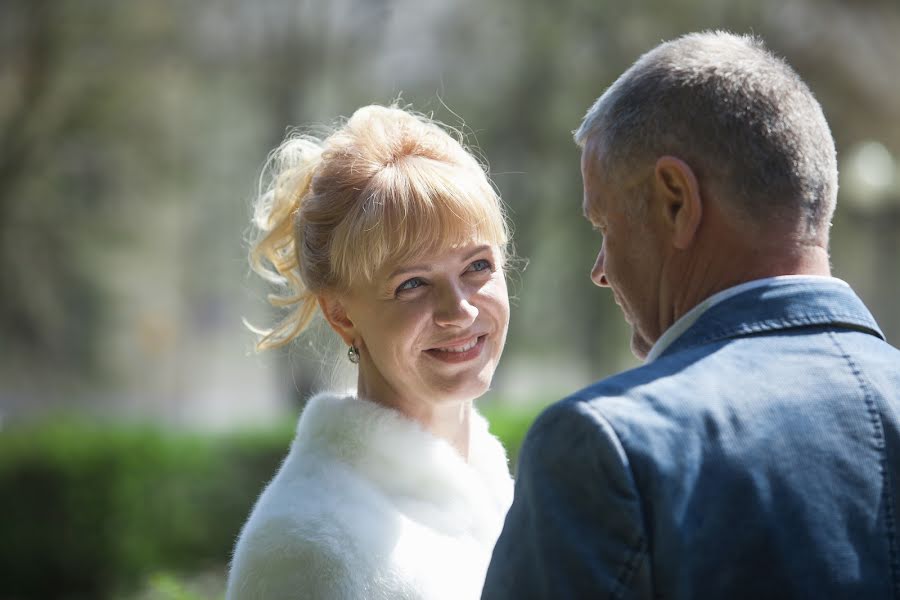 Fotografo di matrimoni Valentina Baturina (valentinalucky). Foto del 3 luglio 2019