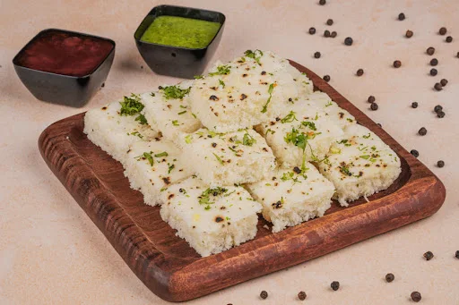 White Dhokla