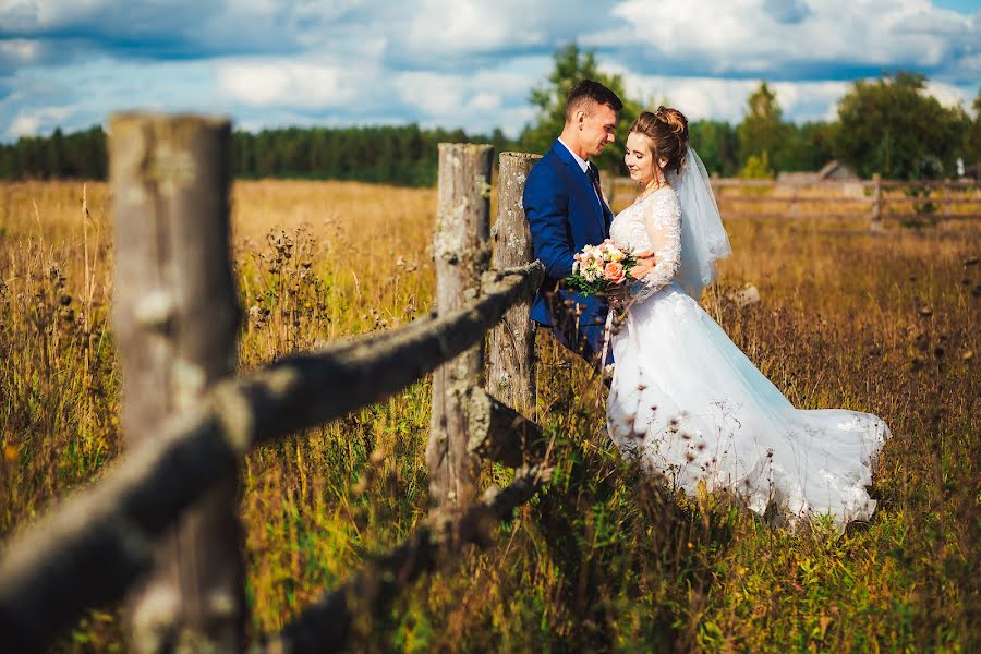 Fotógrafo de casamento Aleksandr Kuznecov (mart8). Foto de 12 de dezembro 2022