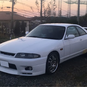 スカイライン R33