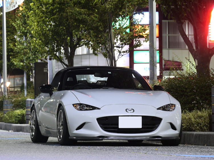 ロードスターのちょうど良い車高・雰囲気の良い場所・セラミックメタリック・コメント喜びますに関するカスタム事例の投稿画像3枚目