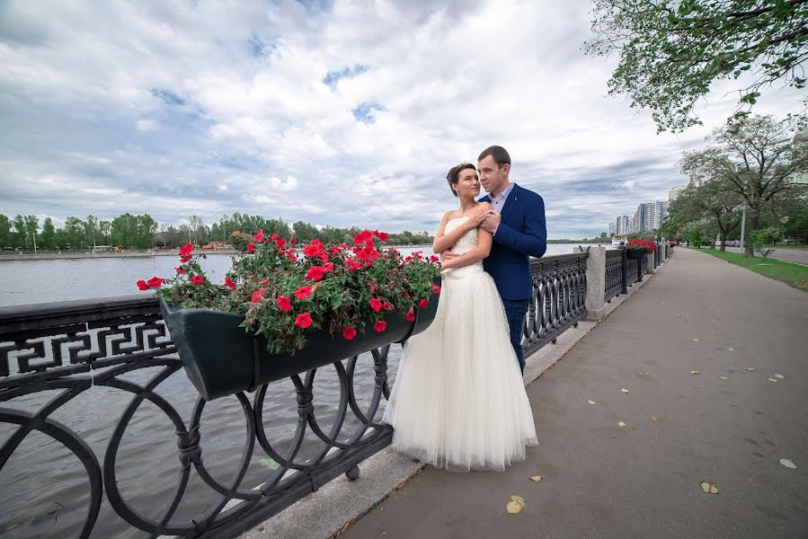 Svadobný fotograf Oleg Batenkin (batenkin). Fotografia publikovaná 28. augusta 2019