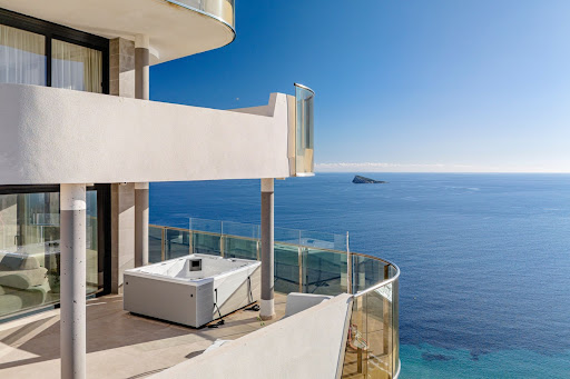 Apartment with terrace and pool 1