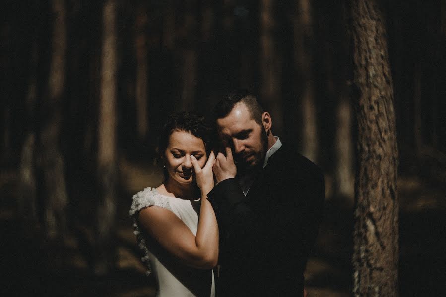 婚禮攝影師Piotr Kochanowski（kotofoto）。2018 4月15日的照片