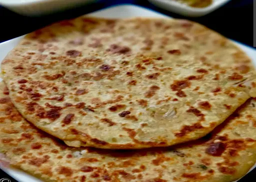 Pyaaz Paratha