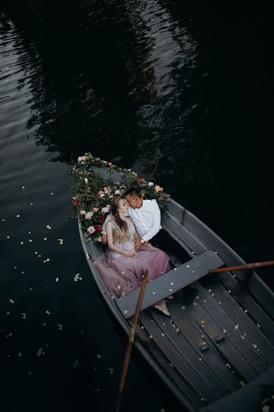 Nhiếp ảnh gia ảnh cưới Viktoriya Sklyarova (sklyarovaphoto). Ảnh của 28 tháng 7 2020