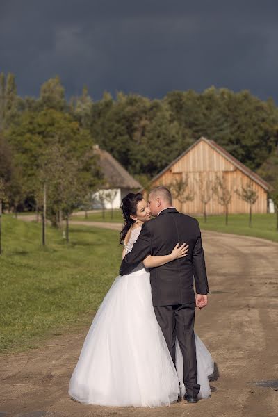 Svatební fotograf Pavlína Meluzinová (meldanka). Fotografie z 27.října 2017