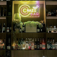 Crazy bar 餐酒館