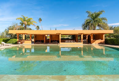 Maison avec piscine et jardin 2