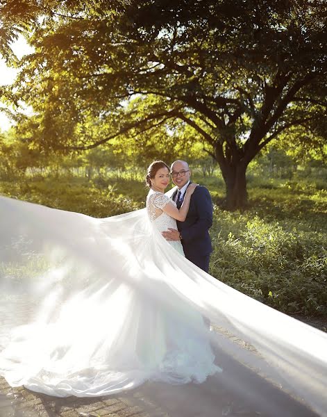 Photographe de mariage Ferdind Flores (ferdind). Photo du 30 janvier 2019