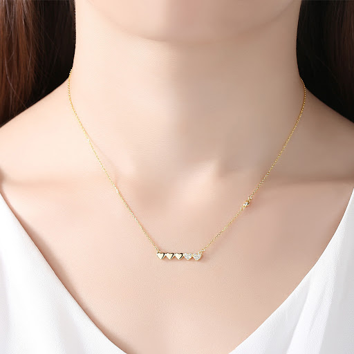 Title 5, Perzik hart sleutelbeen ketting hanger, een ele...