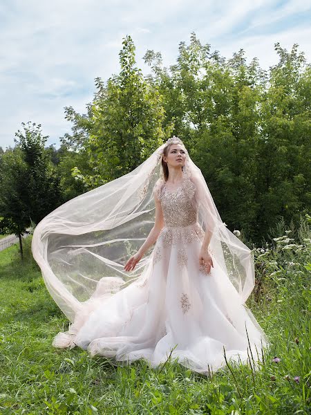 Wedding photographer Olga Bakhmeteva (olgafancy). Photo of 9 July 2021