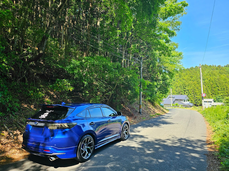 ハリアーの６月もよろしくお願いします・新緑と愛車・キリ番・ラーメンドライブに関するカスタム事例の投稿画像2枚目
