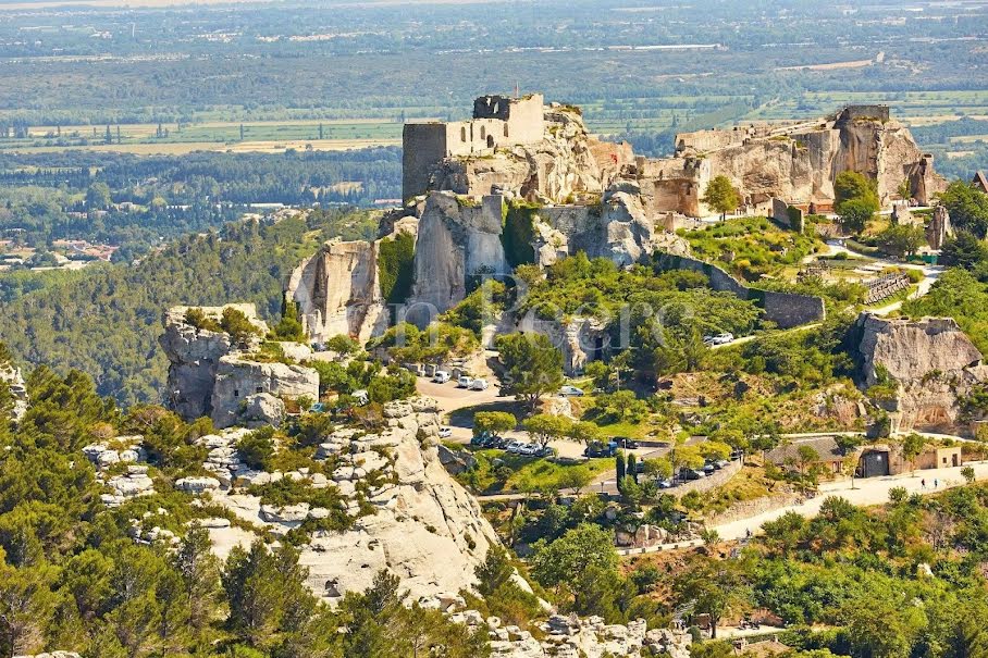 Vente locaux professionnels 2 pièces 100 m² à Les Baux-de-Provence (13520), 570 000 €