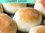 Hawaiian Sweet Rolls was pinched from <a href="http://www.ihearteating.com/2013/04/08/hawaiian-sweet-rolls/" target="_blank">www.ihearteating.com.</a>