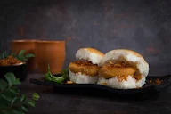 Gabbu Vadapav photo 1