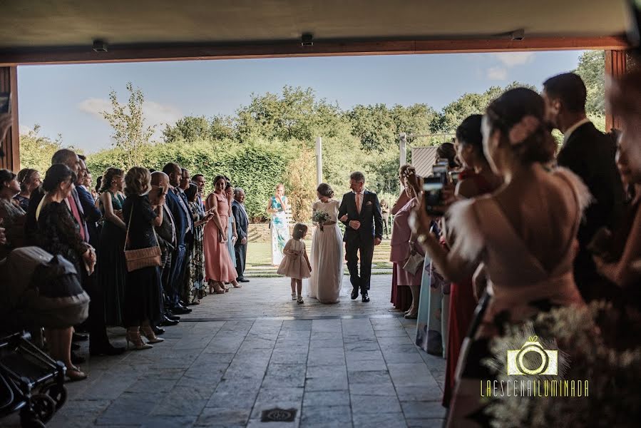 Fotógrafo de bodas Cristina Astorgano (escenailuminada). Foto del 20 de mayo 2019