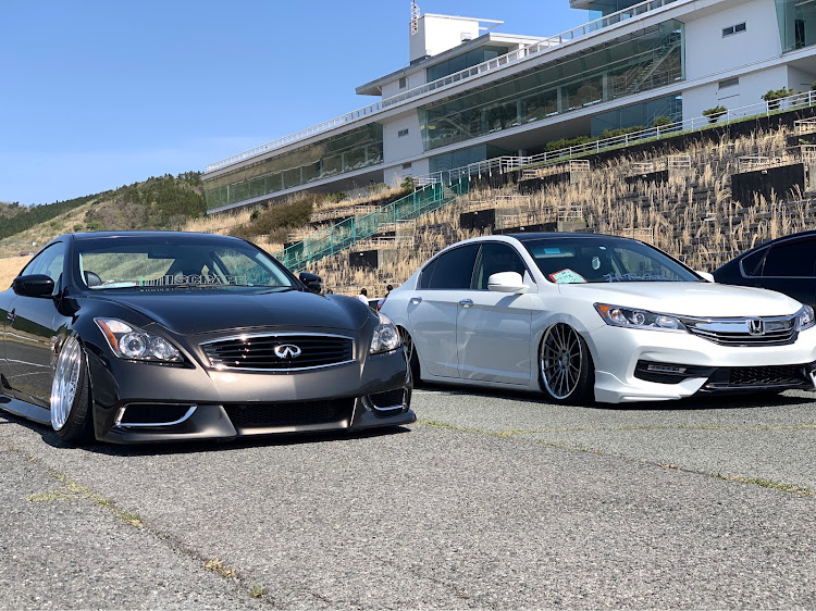 アコードのUSDM・車高短・セダン・目指せPickUpCars・エアサスに関するカスタム事例の投稿画像2枚目