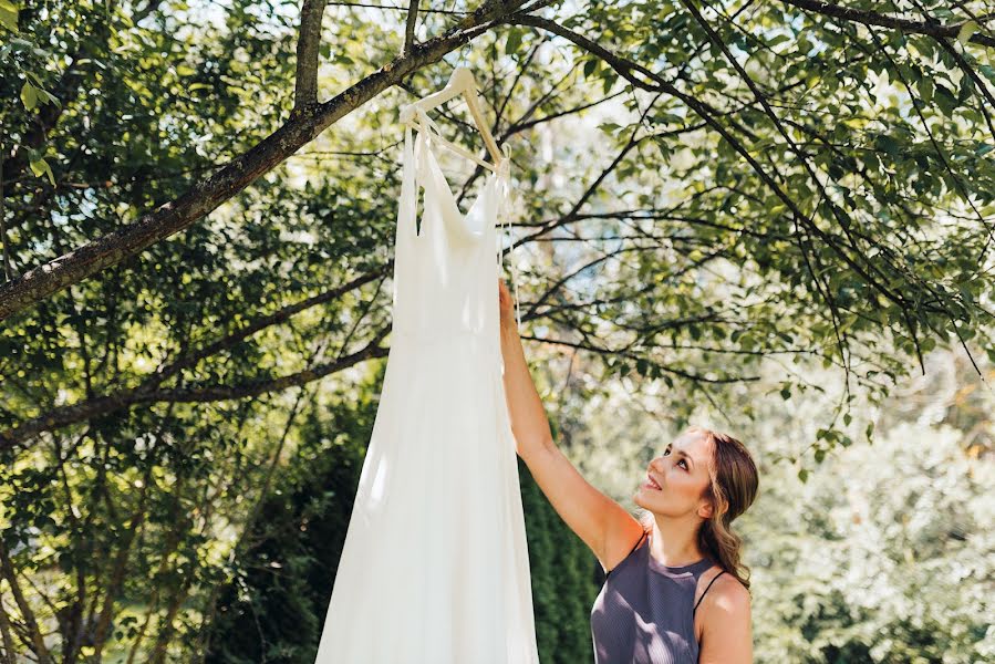 Fotografo di matrimoni Lucia Kerida (keridafoto). Foto del 30 settembre 2021