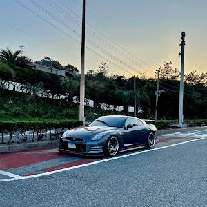 NISSAN GT-R R35