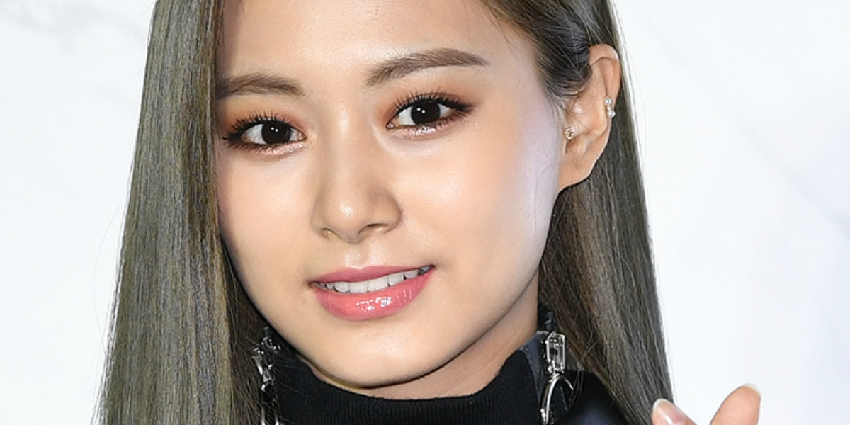 The Seoul Story on X: 📸 What a beauty~ TWICE Tzuyu at an event held by Louis  Vuitton today 💗 @JYPETWICE  / X