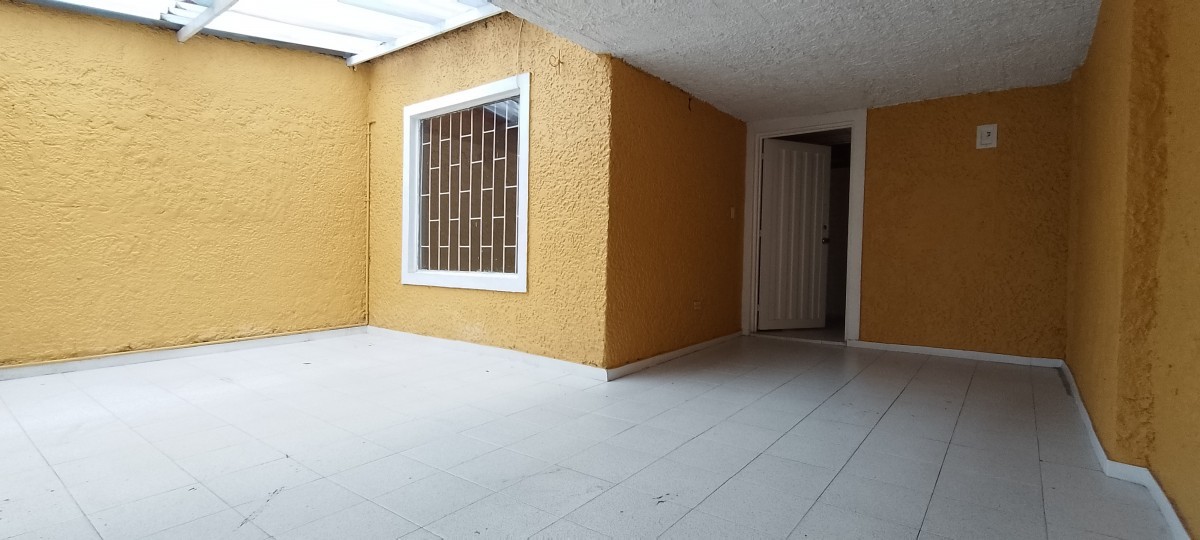 Casa En Arriendo - Zona Franca, Bogota