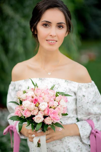 Wedding photographer Anton Kamenskikh (akamenskih). Photo of 18 July 2019