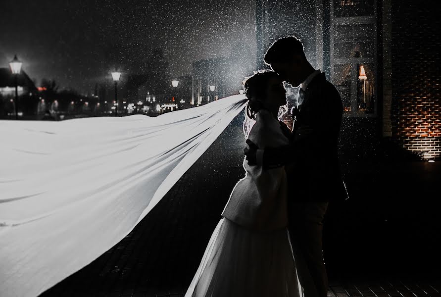 Fotógrafo de casamento Maks Pyanov (maxwed). Foto de 22 de dezembro 2018