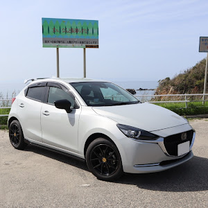 MAZDA2 DJLFS