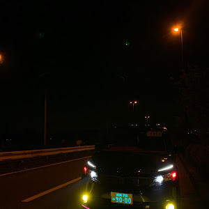 ヴォクシー ZRR80W
