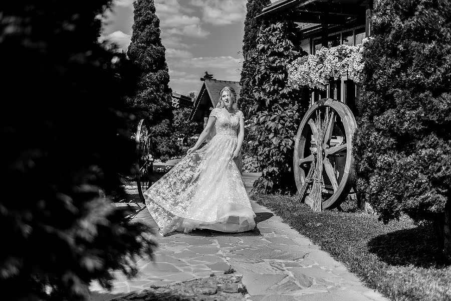 Wedding photographer Darya Dmitrieva (dariadmitryeva). Photo of 8 September 2021