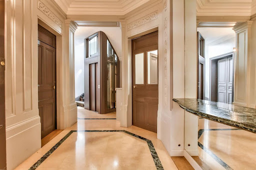 Apartment 4