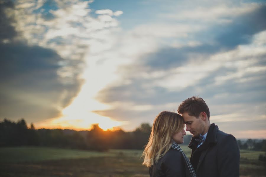 Fotografo di matrimoni Szczepan Marciniewicz (marciniewicz). Foto del 27 ottobre 2015