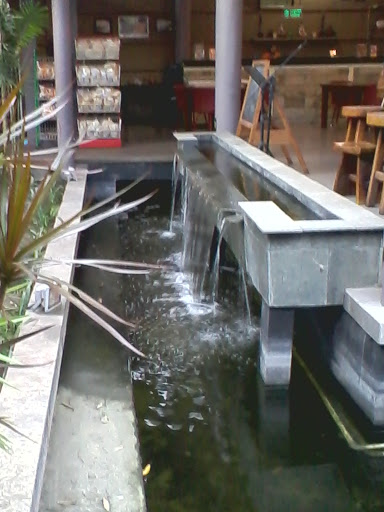 Warung Apung Front Fountain