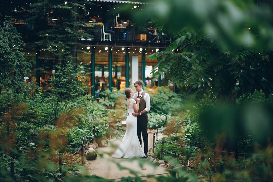 Fotógrafo de casamento Yaroslav Kalinovskiy (kalinovskyph). Foto de 25 de março 2020