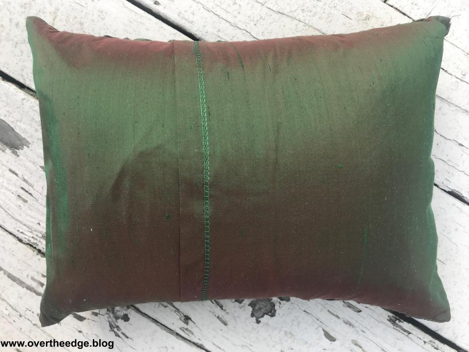 serger pillow project