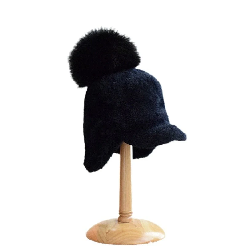 Ushanka Ženska Šešir sa Ušicama Topla Pilotska Kapa za Jahače Idealna za Zimu i Hladno Vreme Udobna i Modna