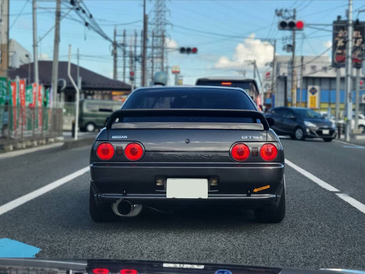 スカイラインのHCR32改・ツーリング・信号待ちに関するカスタム事例の投稿画像1枚目