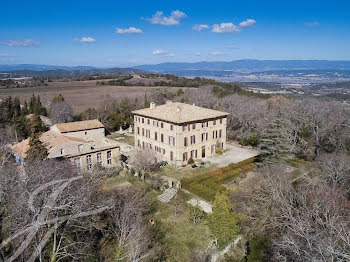 château à Aix-en-Provence (13)