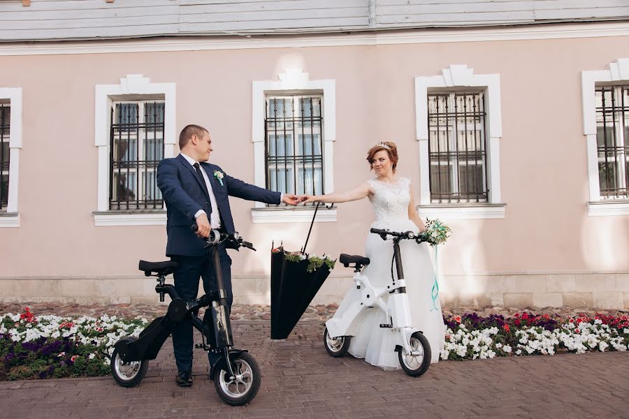 結婚式の写真家Evgeniy Bulanov (alfstudio)。2019 3月6日の写真