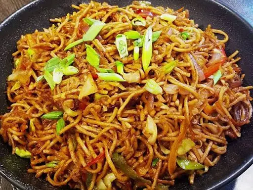 Chicken Garlic Chowmein