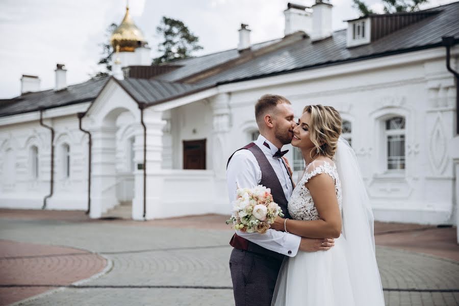 Fotógrafo de casamento Marina Sokolova (marinaphoto). Foto de 24 de agosto 2019