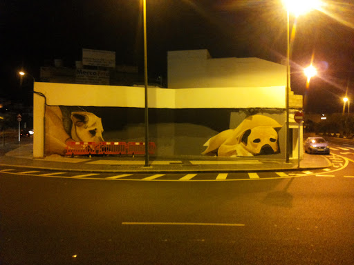 Mural perros tamaraceite