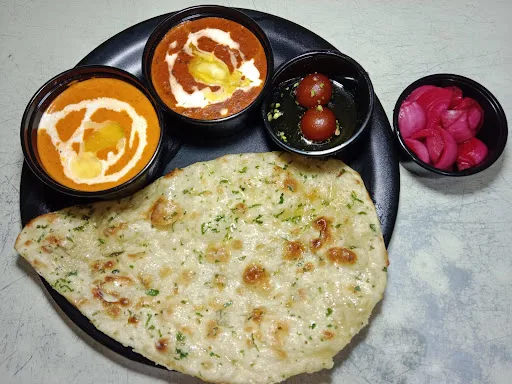 Deluxe Naan Combo 4